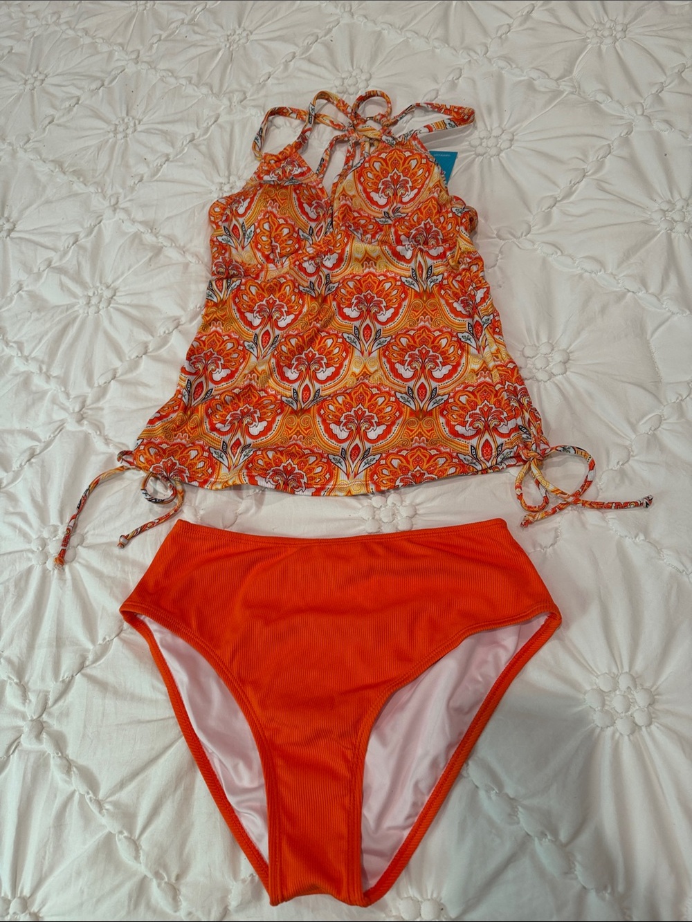 Cupshe Orange Floral Tankini with Solid Orange Bottom - Picture 8 of 10